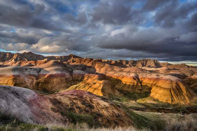 5 Top Stops in Badlands National Park, According to a Photographer