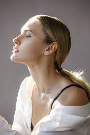 Allison Lancaster's Instagram, Twitter & Facebook