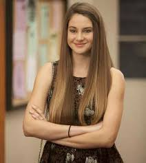 The secret life of the american teenager focuses on the relationships between families and friends and how they deal with it. 38 Shailene Woodley Ideas Shailene Woodley Shailene Woodley