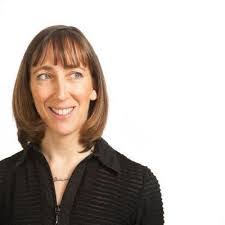 Karen Eisen's Instagram, Twitter & Facebook