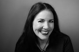 Experienced female voiceover artists in the UK|Tanya Rich