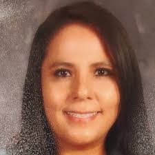 Alyssa Ginsberg's Instagram, Twitter & Facebook