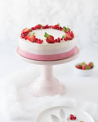 Entremets Ombre Fruits Rouges Vanille Amande Lilie Bakery Recettes Photographie Culinaire Recette Fruits Rouges Vanille Mousse De Fruits Rouges