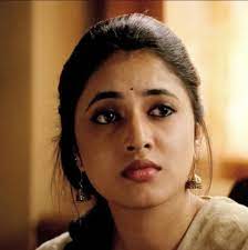Priyankamohan Teampriyankamohan Beautiful Girl Face Actress Bikini Images Beautiful Bollywood Actress
