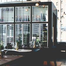 Ved brann kan vann hentes fra disse beholderne og brukes til brannslukning. Vin Lagring Og Oppbevaring Foodtech