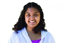 Divya Bharadwaj's Instagram, Twitter & Facebook