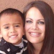 Lacey Saxton's Instagram, Twitter & Facebook