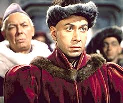 Just watched something interesting. the 1948 film "Joan of Arc" starring  Ingrid Bergman has almost a regular Western cast. Most of "La Pucelle"'s  great French Captains, La Hire, Dunois-the Bastard of Orleans,