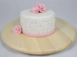 Torte Mit Rosen Tortenkreation Shs Fiora Pinthouse 2 Stockige Torte Geburtstagstorte Tortendeko