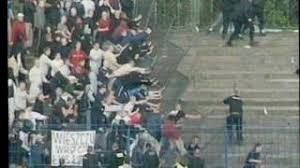 The official twitter account of zak and roy knight, the ukhooligans. Lks Lodz Hooligans Vs Police Youtube