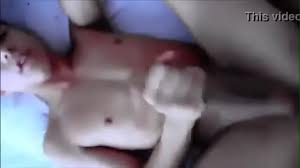 Mi primo se entrega por primera vez - XNXX.COM