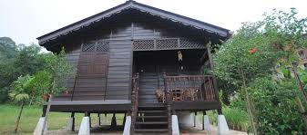 Kampung pulo garut sejarah makalah wisata rumah adat wikipedia bahasa sunda jawa barat kesenian lokasi kabupaten dalam cangkuang ciri khas denah foto letak geografis istiadat kebudayaan keunikan. Rumah Kampung Encikshino Com