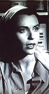 Fern Barry's Instagram, Twitter & Facebook