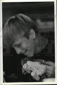 Milwaukee Journal Sentinel Tagged "Antiques