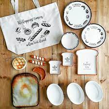 食パンもクロワッサンも 100均 パングッズ が可愛すぎると評判です パン グッズ パン 食器