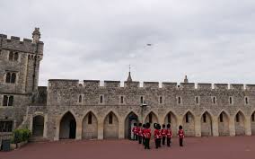 And windsor castle isn't the only place where you can walk in the footsteps of royalty without getting off your couch — a number of famous european castles, from buckingham palace to the palace of. Windsor Tipps Fur Den Besuch Von Windsor Und Windsor Castle
