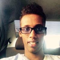 Elmi Farah's Instagram, Twitter & Facebook