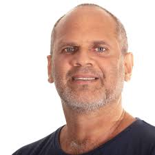 Artists — Local Giants