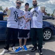 Последние твиты от tiroloco (vtuber/vstreamer) (@ziromistic). Santa Fe Klan473fans Hat Einen Beitrag Auf Instagram Geteilt Santafeklan Angelquezada Sssiii Dharius Tiroloko Folge Sein Dharius Fotos Rap Rap