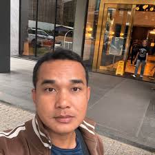 Manny Pacquiao visited Gervonta "Tank" Davis in the locker room before his  fight with Ryan Garcia 🤝 #DavisGarcia