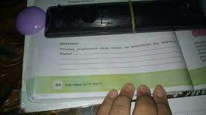 Dan pada percobaan diatas, peristiwa mencairnya es batu adalah karena mendapatkan panas yang berasal dari air. Tolong Jawab Ya Soalnya Besok Di Kumpulin Dan Yang Jawab Benar Dan Tepat Dapat 10 Poin Brainly Co Id