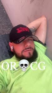 Oliver Cardona's Instagram, Twitter & Facebook