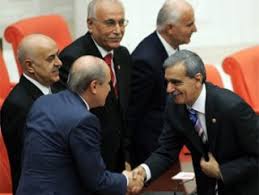 Devlet Bahceli Hdp Li Ahmet Turk Tutuksuz Yargilanmali