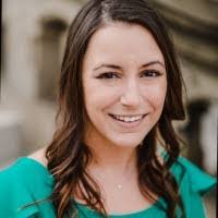 Renee Morse's Instagram, Twitter & Facebook