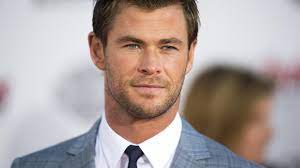 Девочку зовут индия роуз хемсворт (india rose hemsworth). Chris Hemsworth Muskelprotz Stiehlt Selbst Dem Schonsten Paradies Die Show