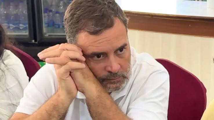 झारखंड में छात्रों का हंगामा, दुविधा में कांग्रेस! राहुल गांधी की चुप्पी पर BJP ने साधा