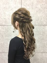 ロングヘアのアレンジ特集バリエーション豊富な簡単アレンジでおしゃれ