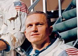 Falleció Frank Borman, el primer astronauta que voló alrededor de la Luna