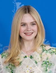 Zan films posted a video to playlist sosial eksperimen. Elle Fanning Wikipedia