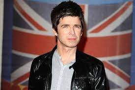 Noel Gallagher Oasis Didn T Break America Because Our Frontman Wasn T Like Bono Or Chris Martin Nme Noel Gallagher Liam And Noel Noel