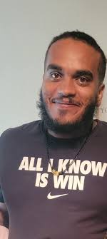 They talking about I look like my dad.. He wish he looked this good 😒😂