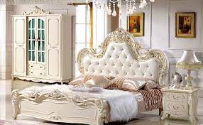 Set Kamar Tidur Pengantin Klasik Mewah Tempat Tidur Klasik Ukir Terbaru 2018 Bedroom Furniture For Sale French Furniture Bedroom French Bedroom Decor