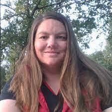 Shae Gamble's Instagram, Twitter & Facebook