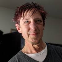 Danielle Sparling's Instagram, Twitter & Facebook