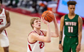 Get your arkansas razorbacks basketball tickets from seatgeek. Arkansas Razorbacks Basketball Hogs Show Out In First Game Win By 80