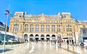 Gare sncf salon de provence. Gare Saint Lazare Home Facebook