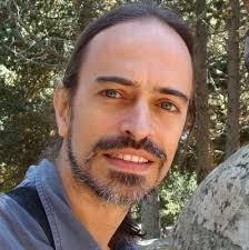 Daniel Grau's Instagram, Twitter & Facebook