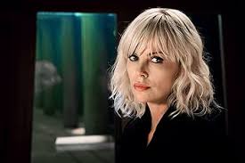 Amazon.com: Atomic Blonde [DVD] : Charlize Theron, James McAvoy, John  Goodman, Til Schweiger, Eddie Marsan, Sofia Boutella, Toby Jones, Eric  Gitter, Peter Schwerin, Kelly McCormick, Charlize Theron, A.J. Dix, Beth  Kono, David