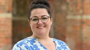 Fernsehshow: Fernsehshow: Gottschalk flirtet auf der Couch mit Jennifer  Lopez