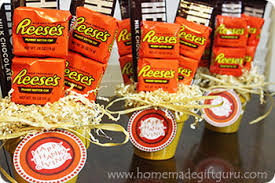 If she likes flowers, get her a nice bouquet. Thanksgiving Printables And Gift Ideas