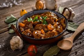 In a saucepan combine 2 cans of low sodium beef broth, 4 cloves of garlic cut in half, 2 large carrots skinned and cut into 4 pieces, one. Demi Glace Sauce Concentrate Classic Cook S Delight