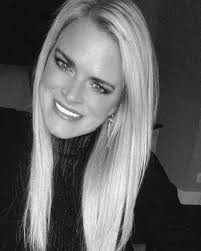 Hello, my name is Lori Lee. I live in Northwest Georgia. I love cooking,  traveling, decorating and spending time with friends and family. I am  married to the most wonderful man and