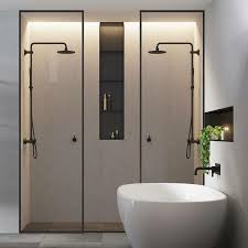 Ovale Badewanne Weiss Dusche Badezimmer Armaturen Set Pflanzen Bathroom Schwarze Badezimmer Armaturen Duschraume Bad Inspiration