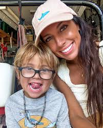 vacations look a little different when you live in Florida, but taking the  kids back home is always the best ❤️❤️ and they're always surprised they  can actually get in the water!!