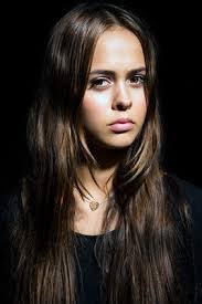 Kacey Bennett's Instagram, Twitter & Facebook