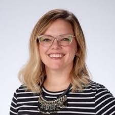 Meredith Beard's Instagram, Twitter & Facebook